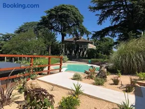 Grande maison en pierre de taille avec piscine, sauna et jacuzzi - Image 4