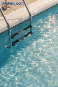 Casa Rustica con piscina en Girona - Image 3