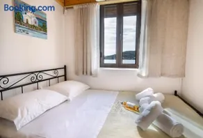 Seaside Stone Retreat - Image 2