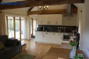 Hidden cottages Two lovely 1 bed cottages in peaceful surroundings, 1 with log burner - Image 3