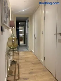 Ace luxury Canary view apartment plus Riverview - Image 4
