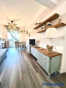 Shabby House FDM - Image 3