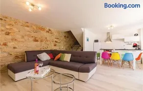 Stunning Home In Peruski With Wifi - Image 3