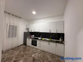 Vila Muhadri - Image 3