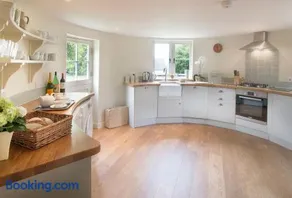 Bakers Farm Oast - Image 3