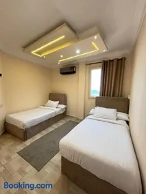 Hayah Rooms And Suites - Image 3