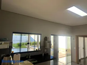Moderna área com Wi-Fi e ar condicionado - Image 2