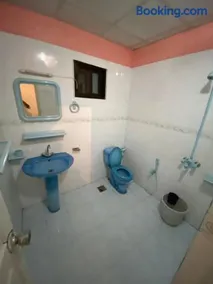 Galyat inn - Image 1