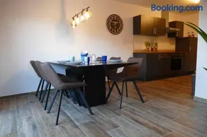 Splendido appartamento accogliente e familiare con giardino, terrazza e barbecue - Image 2