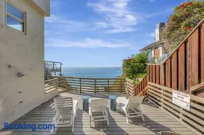 OCEAN FRONT Beach HOUSE! Private Stairs to SAND! - Image 1