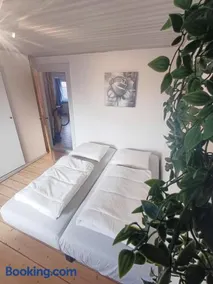 Comfortable apartment for 7 Free parking - Image 5
