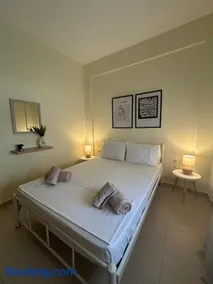 Etheras Guesthouse Fanari - Image 2