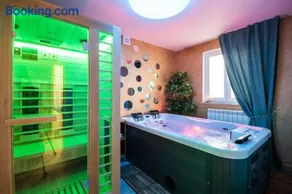 Wellness Studio D'Or - Exclusive NEW apartment With whirlpool, sauna, sunny terrace, private parking - Image 1
