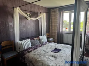 Romantic Studio Suite with Sauna - Image 1
