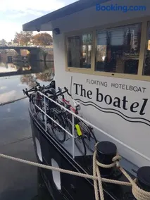 Hotel The Boatel - Image 4