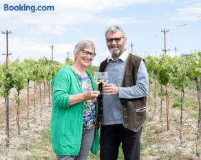 Weingut zur Schlafmütze - Image 2