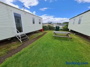 3 Bedroom Deluxe Caravan at Haven Devon Cliffs - Image 3