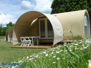 Camping Au Coeur de Vendome - Image 1