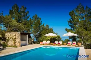Elegant Villa Retreat in Banyalbufar, 1022 - Image 1