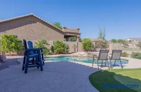 Spacious Mesa home with stunning views - Image 2
