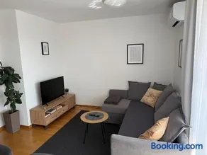 Max Arena Apartment - Zagreb - Image 3