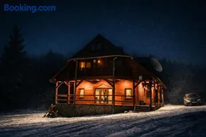 Everwood Lodge, Transylvania - Image 2