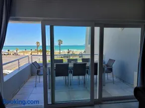 109 da Gama on Beach - Image 5