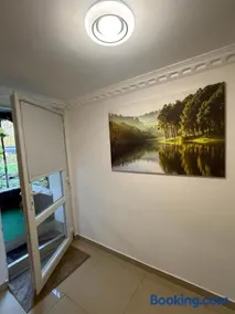 Ferienwohnung & Aparts am Schloss Park - Image 3