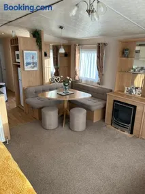 Phoenix caravan hire, Trecco bay - Image 4