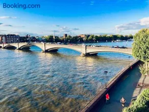 Chelsea Riverside - Image 2