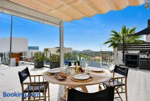 Hillside Luxury Villas by NRAS - Image 2