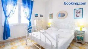 Panorama Blu - Image 1