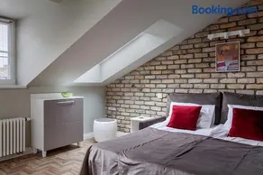 Somnia Apartments - Image 1