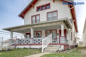 Dtwn Family Home 2 Mi to Indiana Convention Center - Image 3
