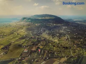 Jera Pince és Vendégház - Image 2