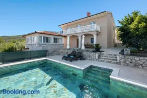 House Olive Bay View - Image 2