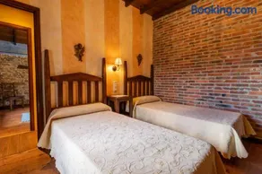 La Casona del Cura 3, CALÉNDULA - Image 1