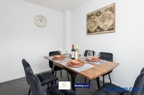 3BR House By The Yuma Homes Short Lets & Serviced Accommodation Ashford Ideal For Contractors - Image 4