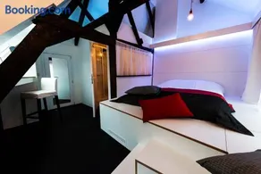 Mons Dragon House - Image 1