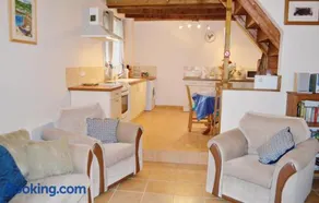 Awesome Home In Le Faouët With Wifi - Image 2