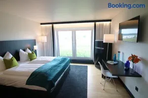 NU Hotel by WMM Hotels - Image 4