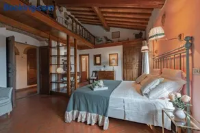 La Casa Gialla - Image 3