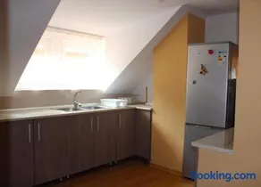 Napsugár Vendégház - Image 3