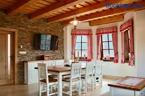 Chalet Family - Image 3