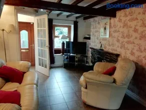 Brown Cow Cottage - Image 4