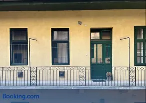 Apartment with FREE Parking - Image 3