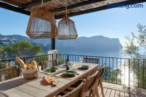Mallorquin Oasis, In Port Andratx - Image 2