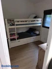 Studio indépendant face à la forêt - Image 3