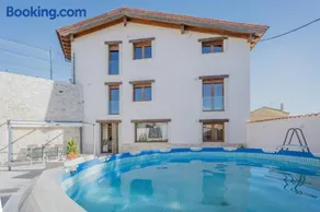 Lagar Del Altillo-Revilla Vallejer - Image 1