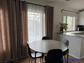 ZemppiStay - Omakotitalo palveluiden äärellä - Image 3